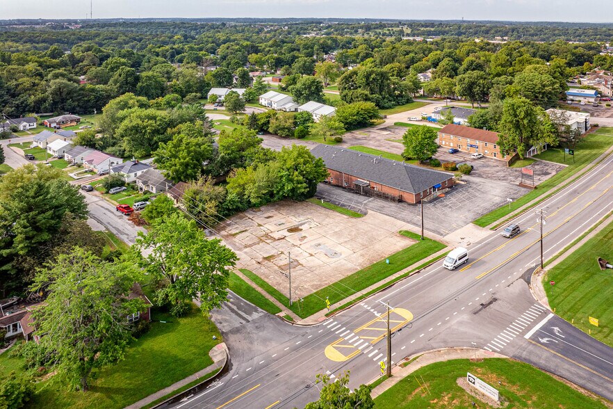 More Photos Of 617 Mulberry St, Elizabethtown Office For Sale