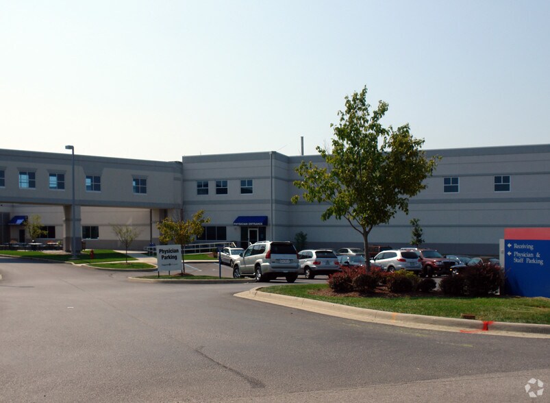 More Photos Of 2512 E Dupont Rd, Fort Wayne Medical For Lease