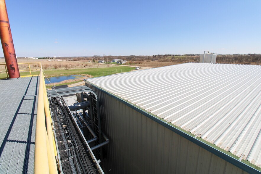 More Photos Of 5640 44th Ave S, Clinton Industrial For Sale