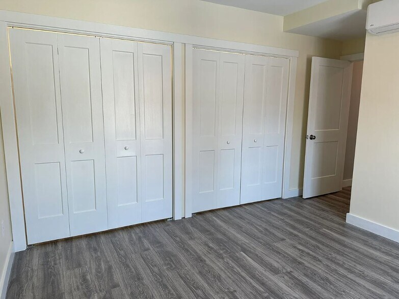 More Photos Of 12 Washington St, Biddeford Apartments For Sale