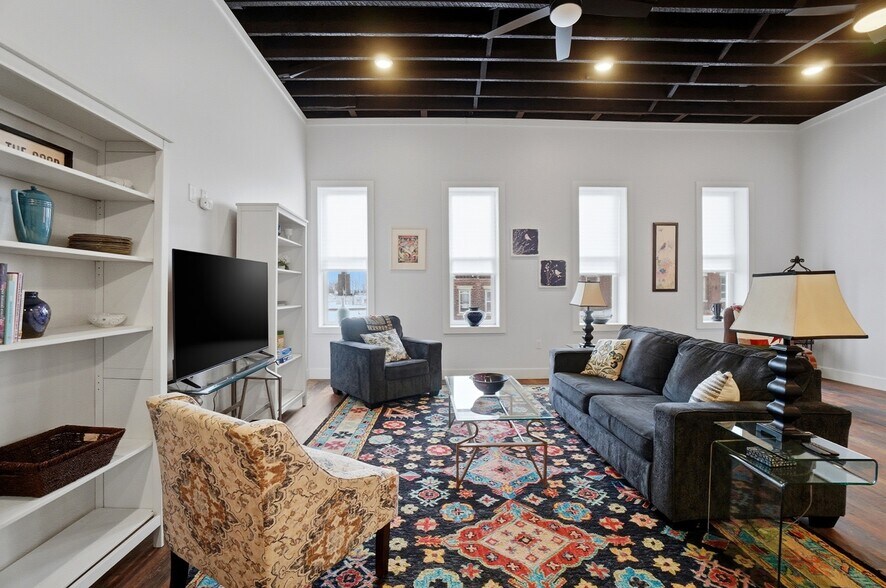 More Photos Of 110 W Main St, Deshler Storefront For Sale