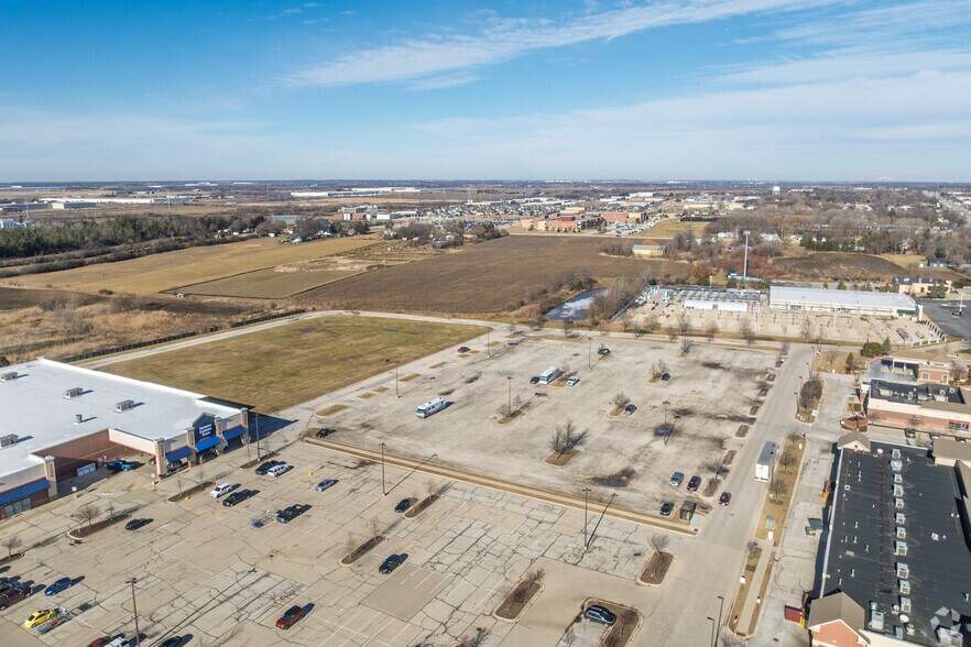 More Photos Of Green Bay Rd, Kenosha Land For Sale