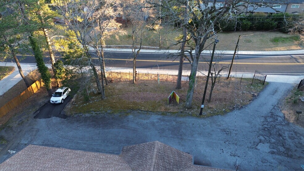 More Photos Of 2605 Campbellton Rd SW, Atlanta Daycare Center For Sale