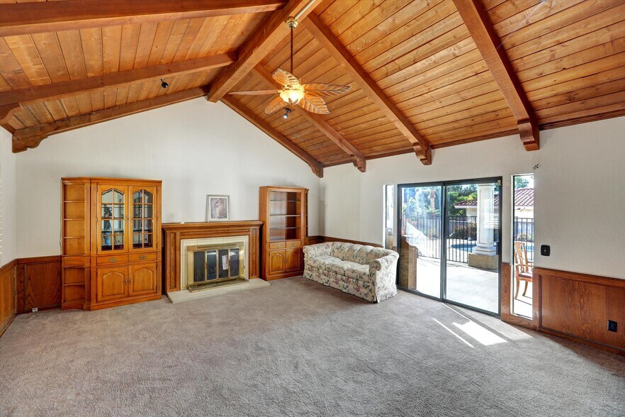 More Photos Of 784 Pomello Dr, Claremont Assisted Living For Lease