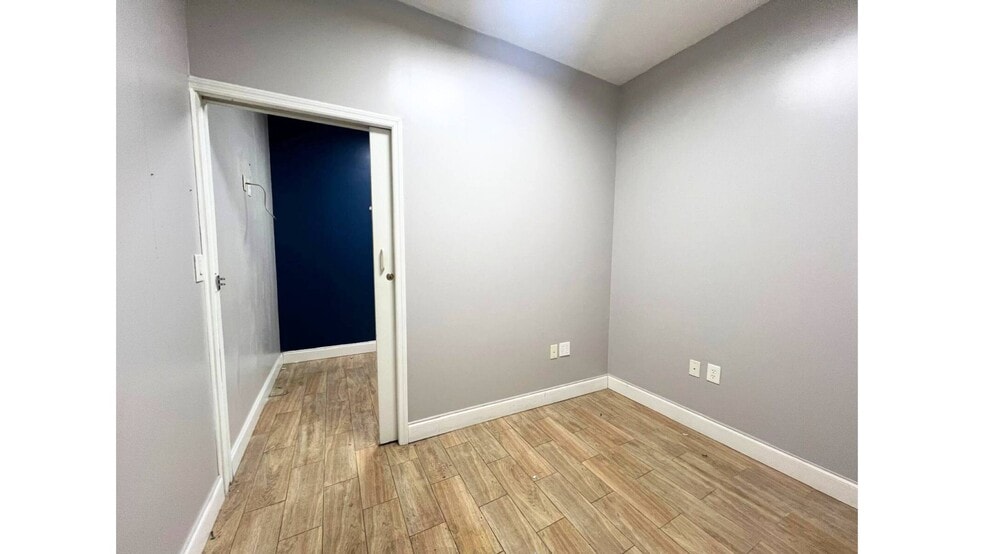 More Photos Of 2601-2611 W Flagler St, Miami Storefront For Lease