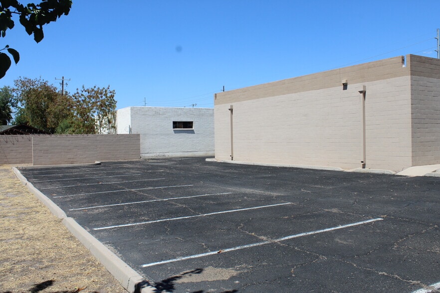 More Photos Of 3520 N 16th St, Phoenix Office For Sale