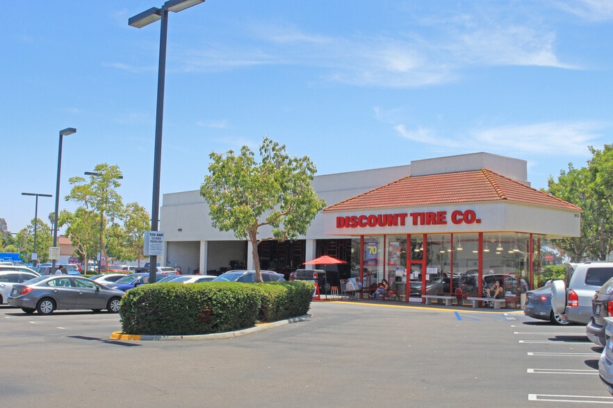 More Photos Of 8001 Othello Ave, San Diego Unknown For Lease