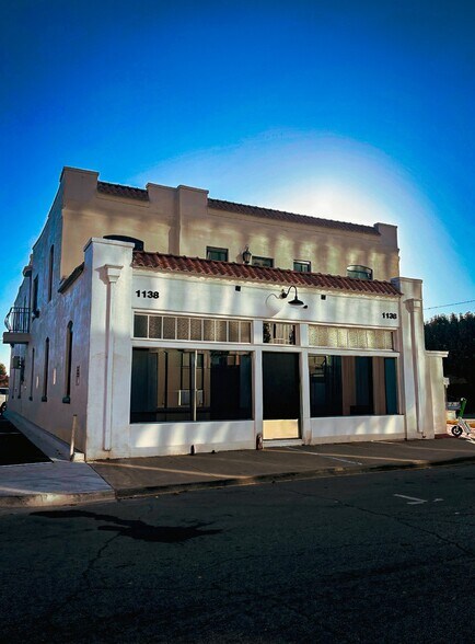 Primary Photo Of 1138 N Robinson Ave, Oklahoma City Office For Sale