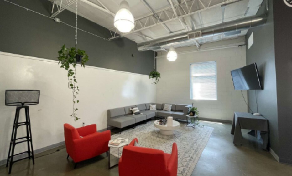 More Photos Of 1440 Dutch Valley Pl NE, Atlanta Loft Creative Space For Lease