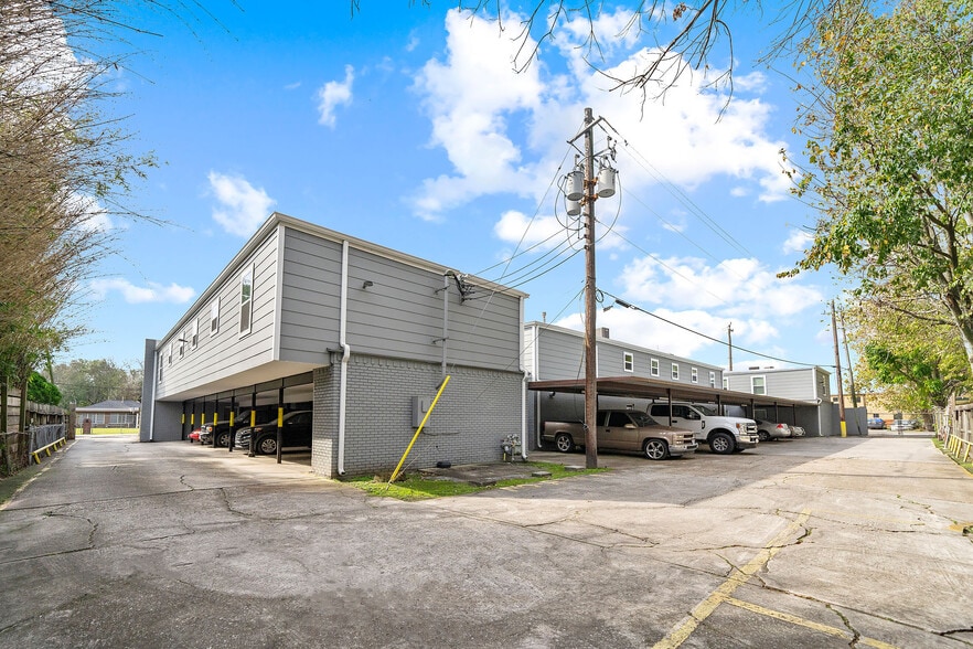 More Photos Of 6403 Sloan St, Houston Apartments For Sale