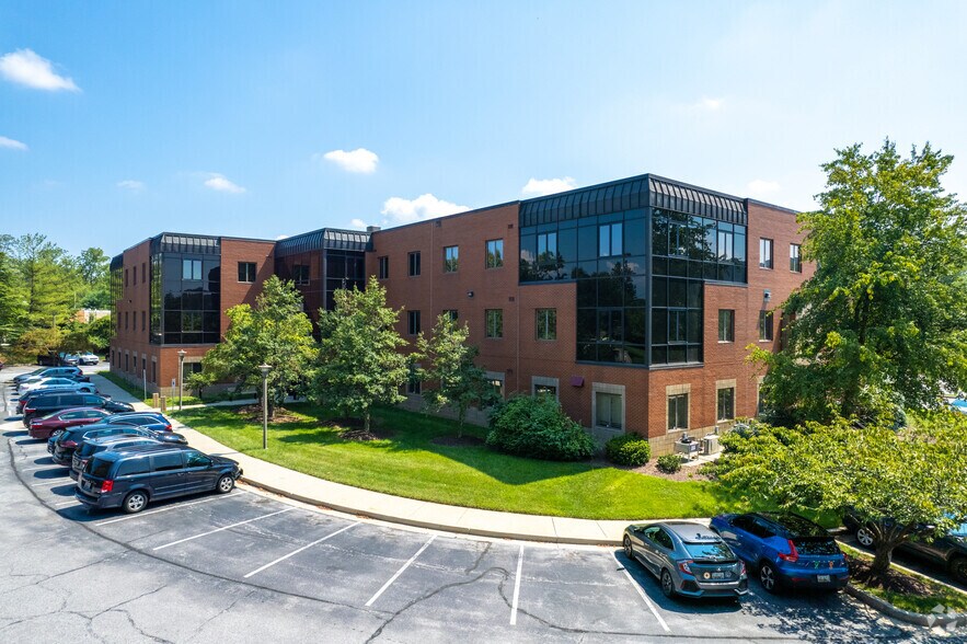 More Photos Of 4000 Old Court Rd, Pikesville Medical For Lease