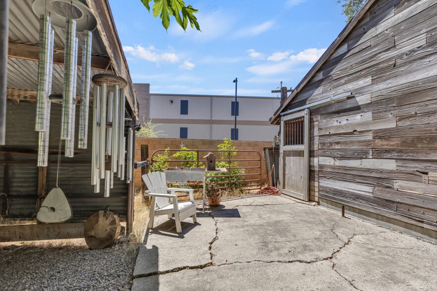 More Photos Of 9455 E Stockton Blvd, Elk Grove Specialty For Sale