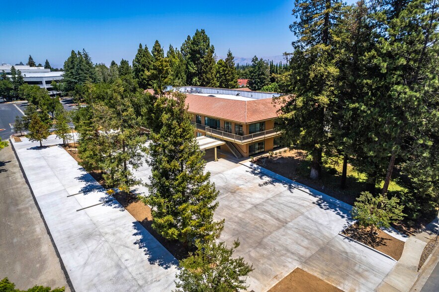 More Photos Of 10275 N De Anza Blvd, Cupertino Medical For Lease