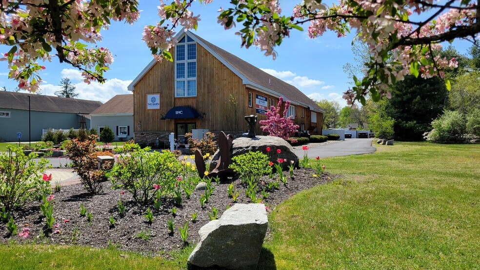 More Photos Of 119 Griswold St, Glastonbury Loft Creative Space For Lease