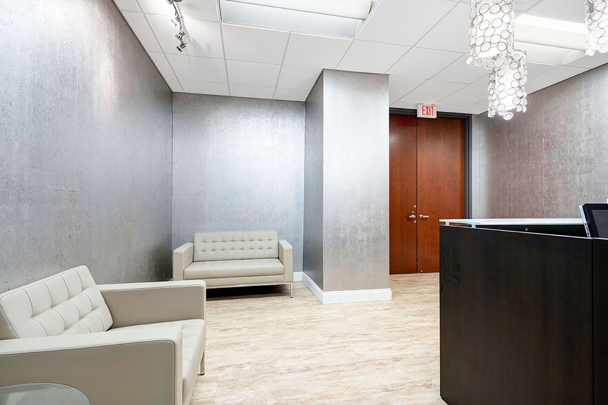 More Photos Of 121-189 S Orange Ave, Orlando Office Residential For Sale