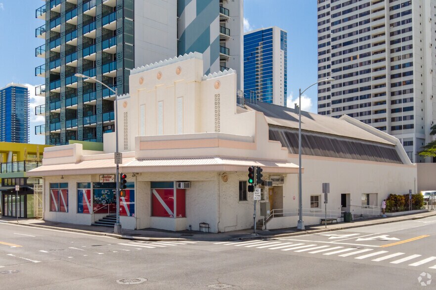 Primary Photo Of 711 Queen St, Honolulu Freestanding For Lease