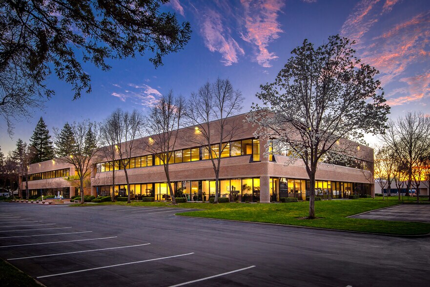 More Photos Of 1300 National Dr, Sacramento Office For Lease