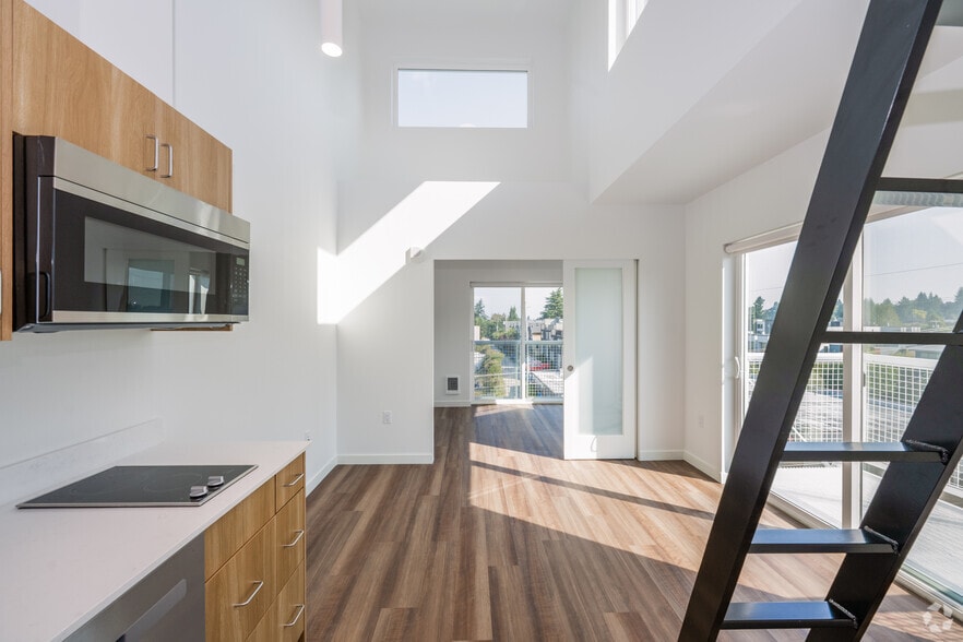 More Photos Of 9208 20th Ave SW, Seattle Apartments For Lease