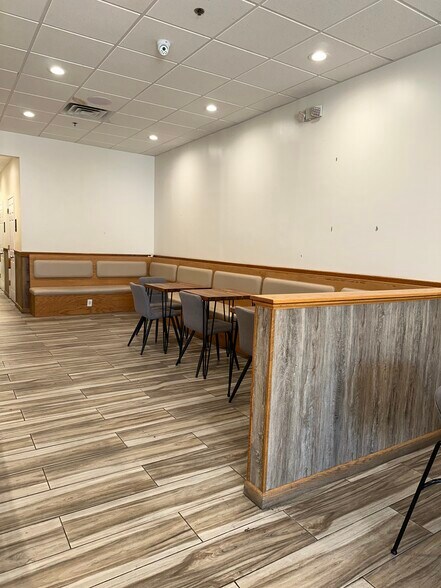 More Photos Of 1501 N Broad St, Philadelphia Freestanding For Lease