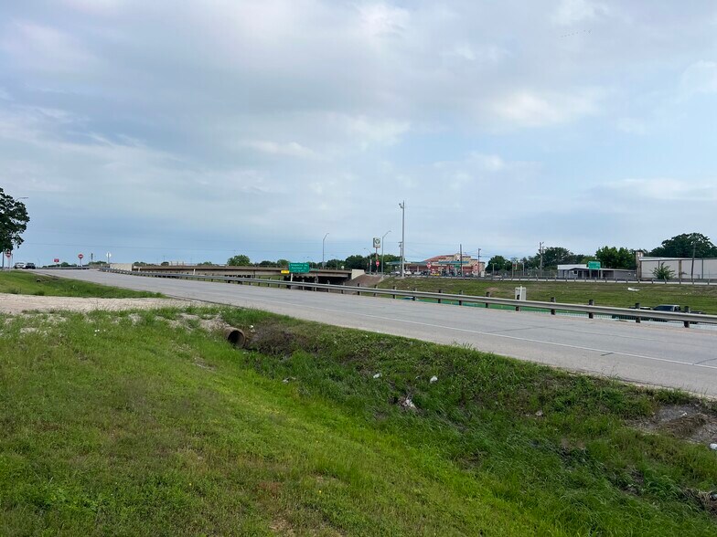 More Photos Of 2410 N Hwy 175, Seagoville Land For Sale