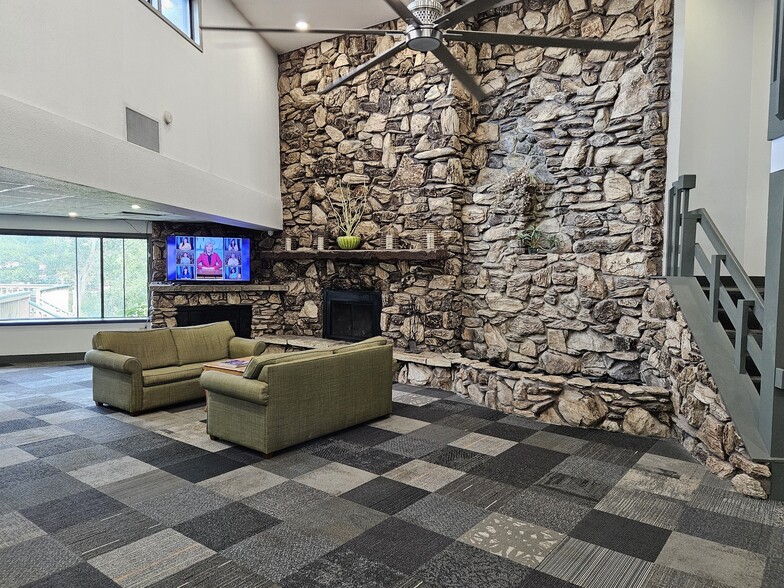 More Photos Of 5110 Main St, Stevens Point Hotel For Sale