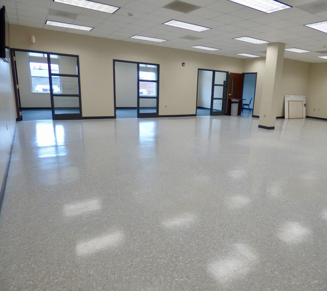 More Photos Of 201 Hay St, Fayetteville Office For Lease