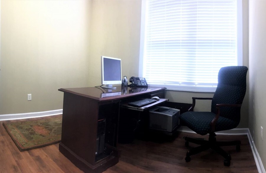 More Photos Of 5640 Six Forks Rd, Raleigh Office For Sale