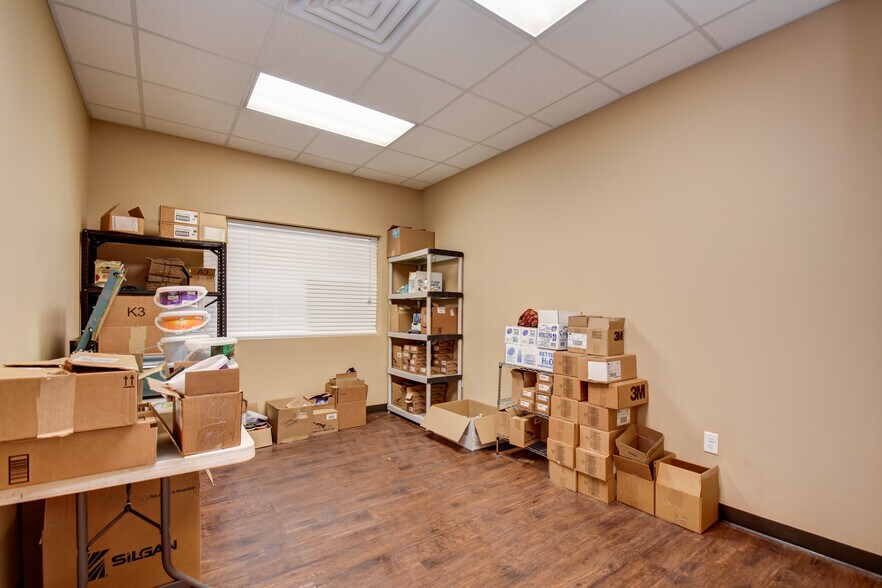 More Photos Of 24396 FM 2090 Rd, Splendora Light Distribution For Sale