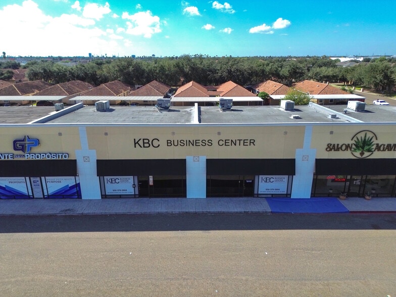 More Photos Of 2511-2513 Buddy Owens Blvd, McAllen Health Club For Sale