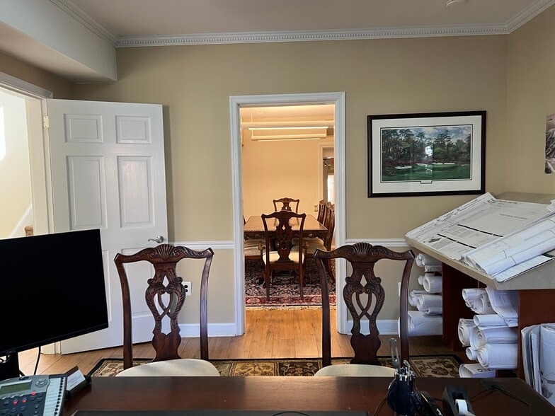 More Photos Of 528 Swede St, Norristown Office For Sale