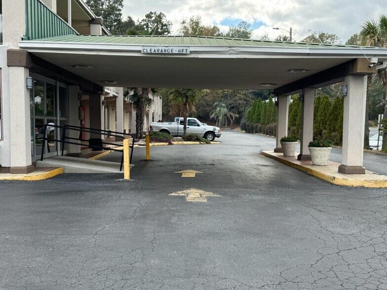 More Photos Of 2474 N Columbia St, Milledgeville Hotel For Sale