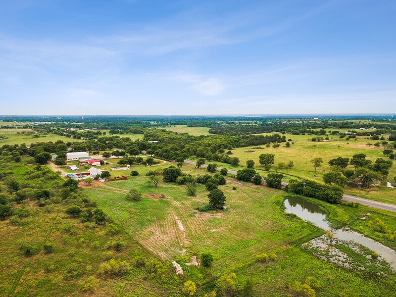 More Photos Of 6212 FM 933, Blum Warehouse For Sale