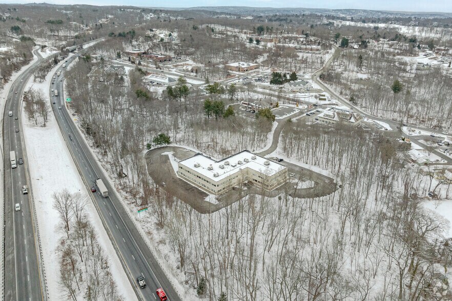 More Photos Of 765 Straits Tpke, Middlebury Office For Lease