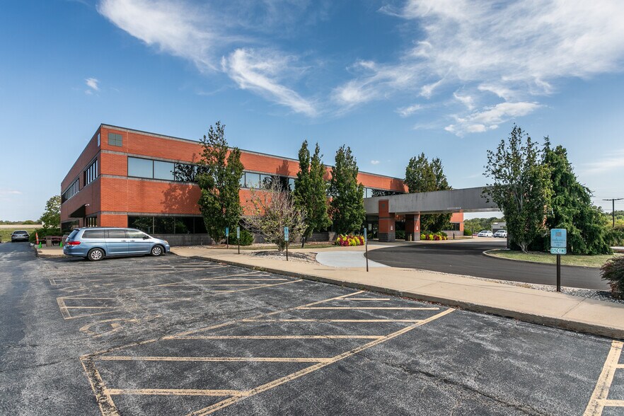 More Photos Of 1 Professional Dr, Alton Medical For Sale