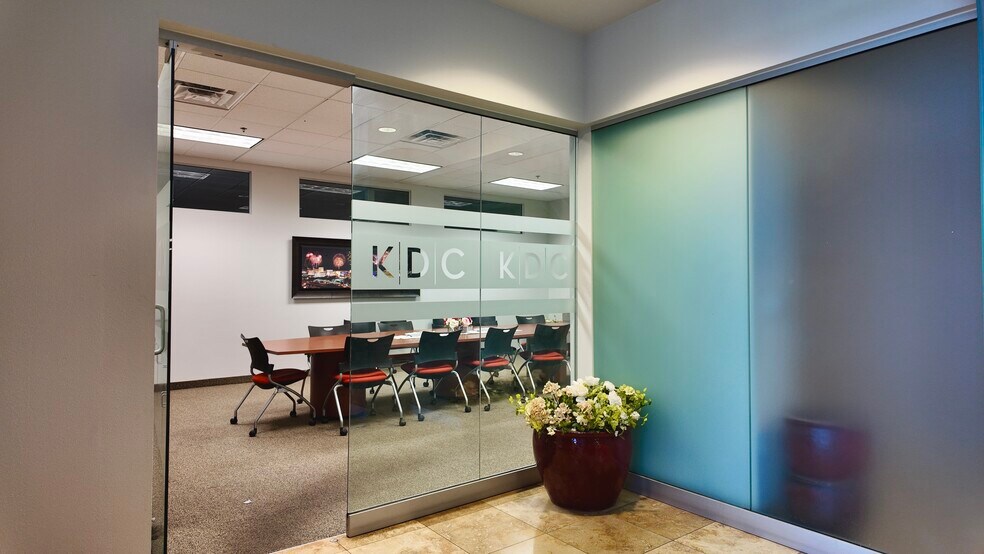 More Photos Of 5230 W Patrick Ln, Las Vegas Office For Sale