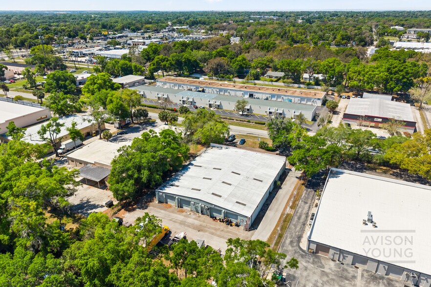 More Photos Of 175 Semoran Commerce Pl, Apopka Light Distribution For Sale