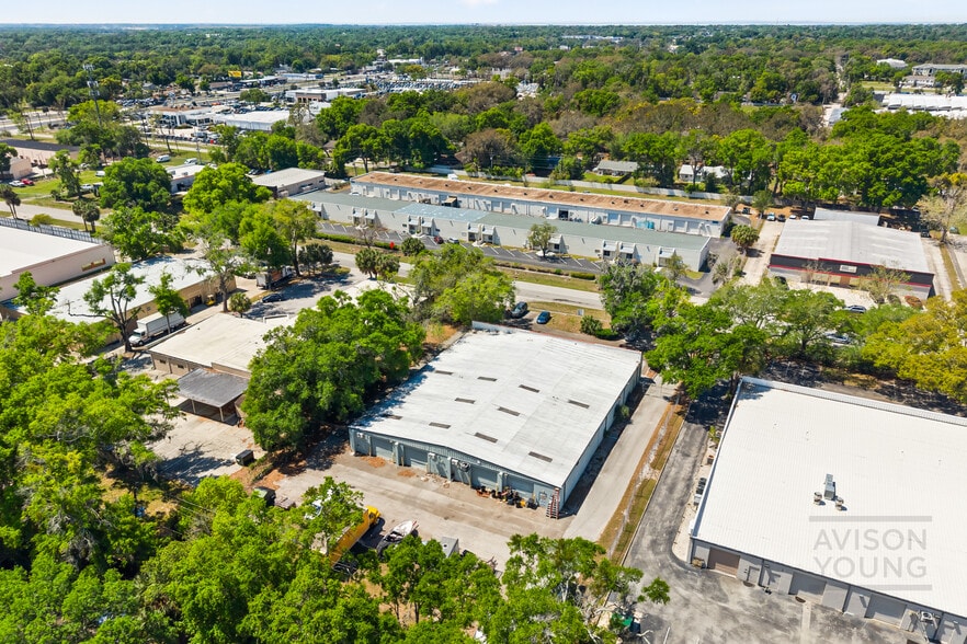 More Photos Of 175 Semoran Commerce Pl, Apopka Light Distribution For Sale