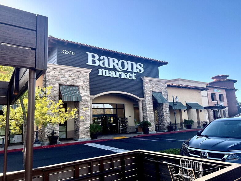 Primary Photo Of Clinton Keith Rd @ Palomar, Wildomar Unknown For Lease