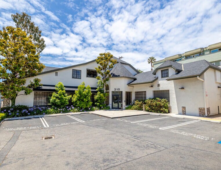 More Photos Of 310 Broadway St, Laguna Beach Storefront Retail Office For Sale