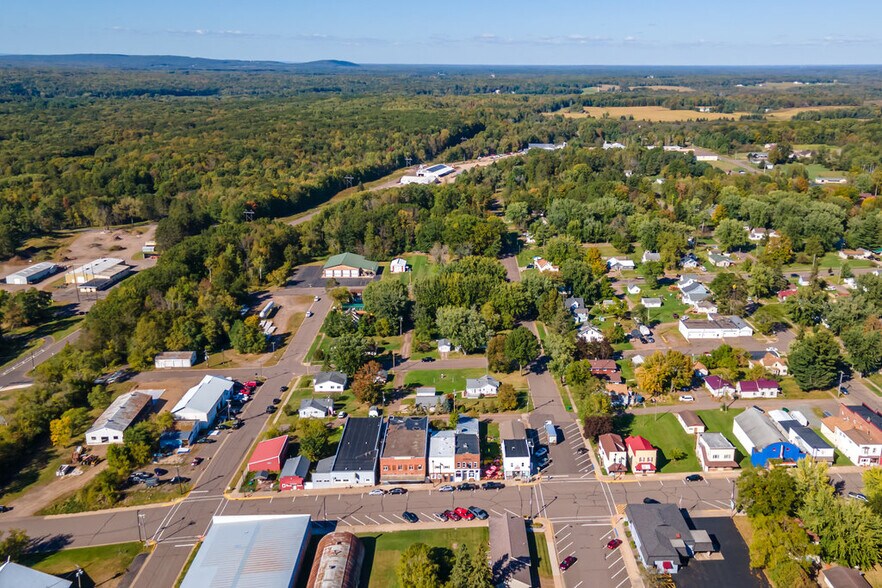 More Photos Of 116 Main St, Cornell Bar For Sale