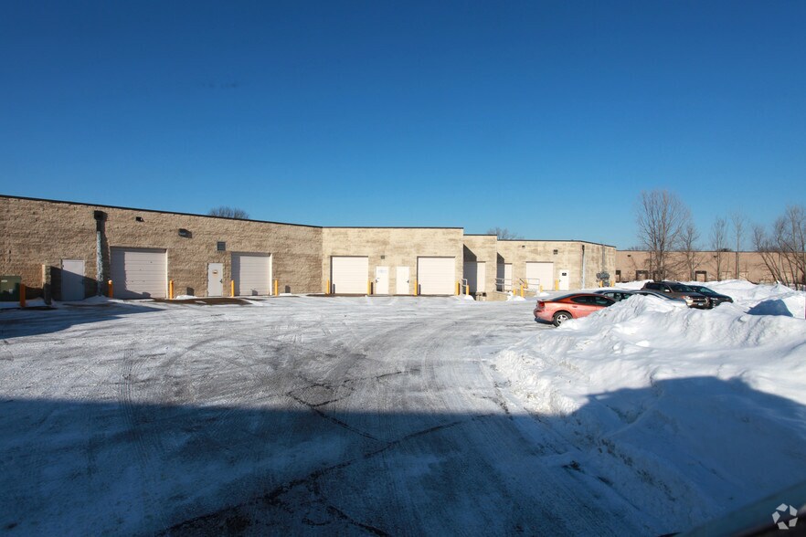 More Photos Of 7201-7245 University Ave NE, Fridley Medical For Lease