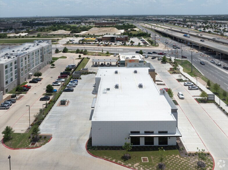 More Photos Of 5204 Hwy 183A, Cedar Park Storefront For Lease
