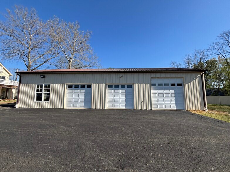 Primary Photo Of 28795 Three Notch Rd, Mechanicsville Flex For Lease