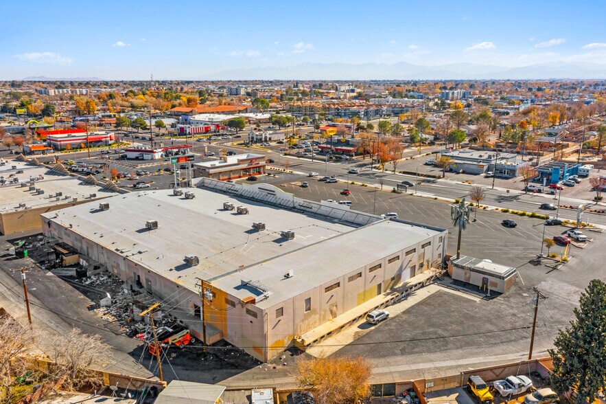 More Photos Of 1101-1111 W Avenue I, Lancaster Unknown For Lease