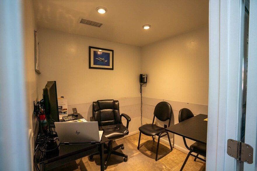 More Photos Of 15348 San Fernando Mission Blvd, Mission Hills Auto Repair For Sale