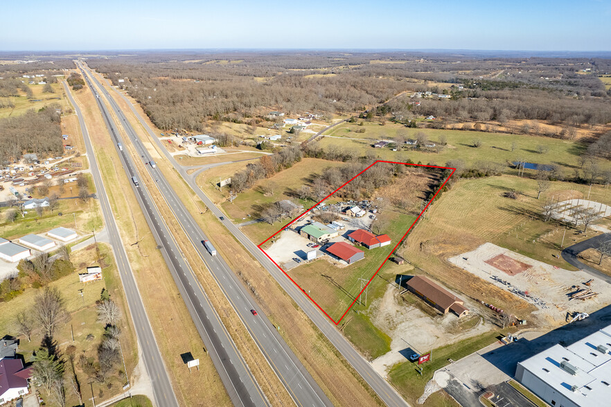 Primary Photo Of 22472 Highway MM, Lebanon Showroom For Sale