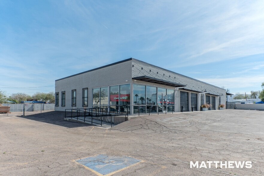 More Photos Of 5001 S Central Ave, Phoenix Auto Repair For Sale