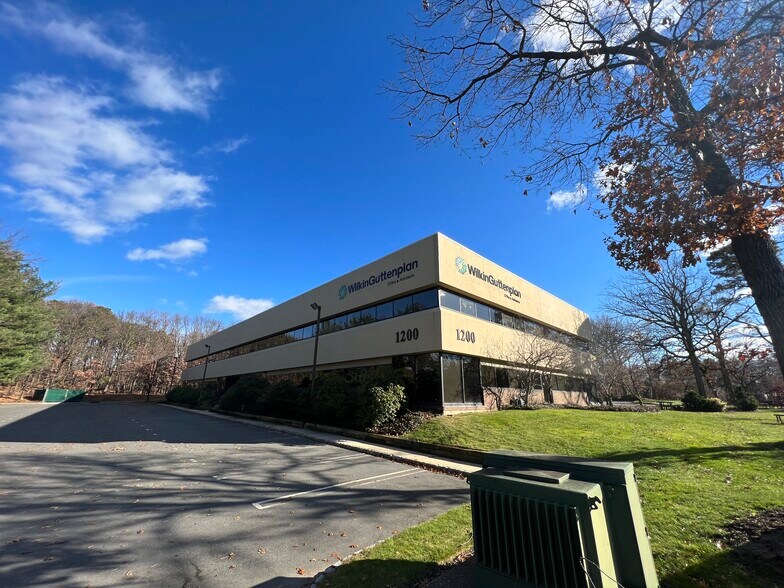 More Photos Of 1200 Tices Ln, East Brunswick Office For Lease