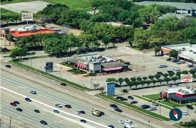 More Photos Of 12895 Gulf Fwy, Houston Restaurant For Sale