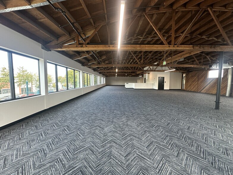 More Photos Of 4700 San Pablo Ave, Emeryville Warehouse For Lease